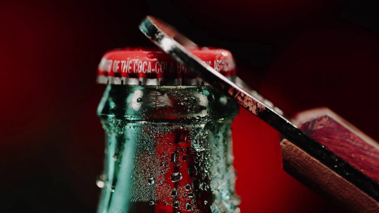 Coca-Cola - твій легендарний смак